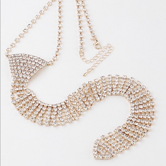 Tie Glam Crystal Necklace almost soldout 😢 - Picture 4 of 6